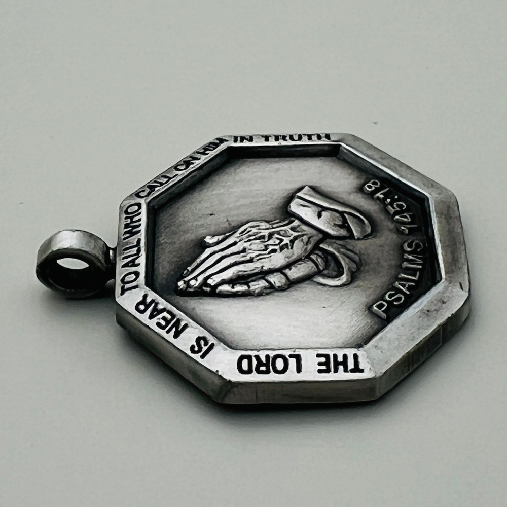 Task Force Gator Pendant Medallion Operation Noble Eagle Florida National Guard - Picture 7 of 10
